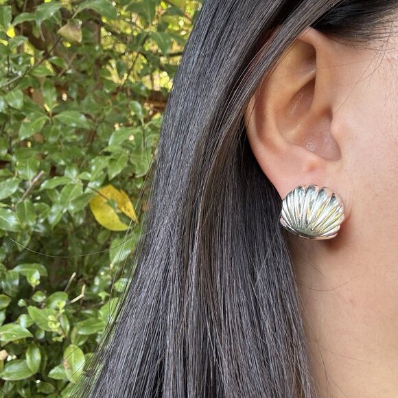 New Sterling Silver Scallop Shell Clip On Earrings Two-Piece 925 Hinged Design - Picture 2 of 11